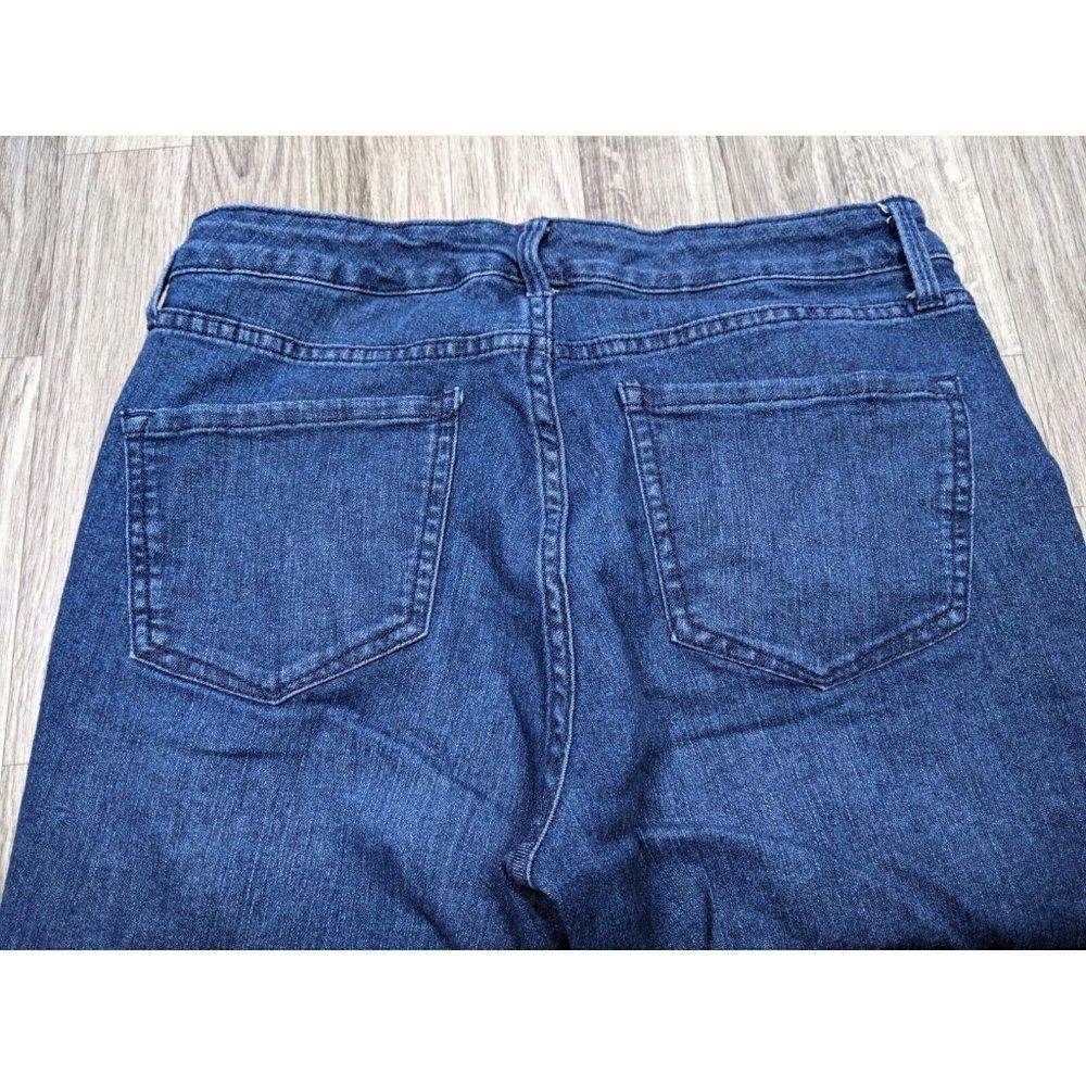 (3/$35) Nine West Womens‎ Size 4 Chrystie Pockets Denim Blue Jeans Capris - Picture 3 of 11